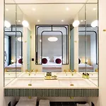 Habitat Parisien 2br-2ba Ac Madeleine -opera パリ