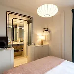 Habitat Parisien 2br-2ba Ac Madeleine -opera アパート *