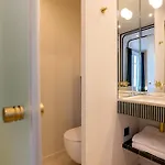 Habitat Parisien 2br-2ba Ac Madeleine -opera アパート