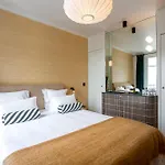Habitat Parisien 2br-2ba Ac Madeleine -opera パリ