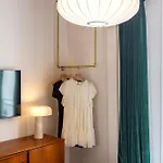 Habitat Parisien 2br-2ba Ac Madeleine -opera *