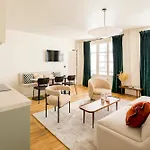 Habitat Parisien 2br-2ba Ac Madeleine -opera アパート パリ