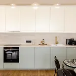 Habitat Parisien 2br-2ba Ac Madeleine -opera * パリ