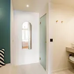 Habitat Parisien 2br-2ba Ac Madeleine -opera * パリ