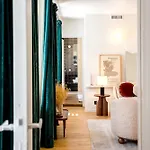 Habitat Parisien 2br-2ba Ac Madeleine -opera アパート