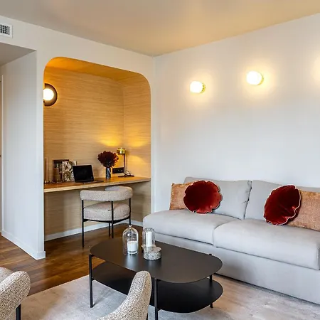 Habitat Parisien 2br-2ba Ac Madeleine -opera アパート