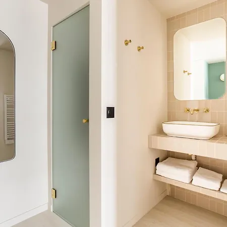 Habitat Parisien 2br-2ba Ac Madeleine -opera París