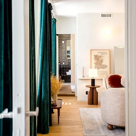 Habitat Parisien 2br-2ba Ac Madeleine -opera Apartamento