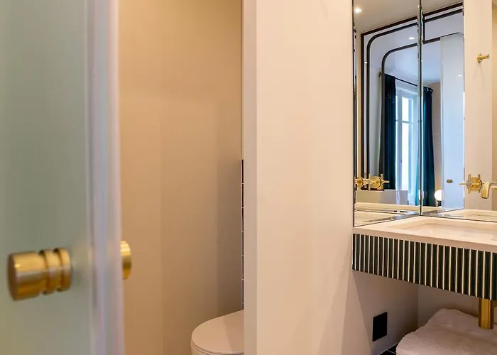 Habitat Parisien 2br-2ba Ac Madeleine -opera Apartamento