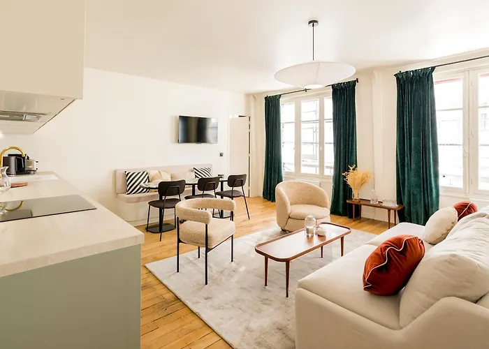 Habitat Parisien 2br-2ba Ac Madeleine -opera Apartamento París