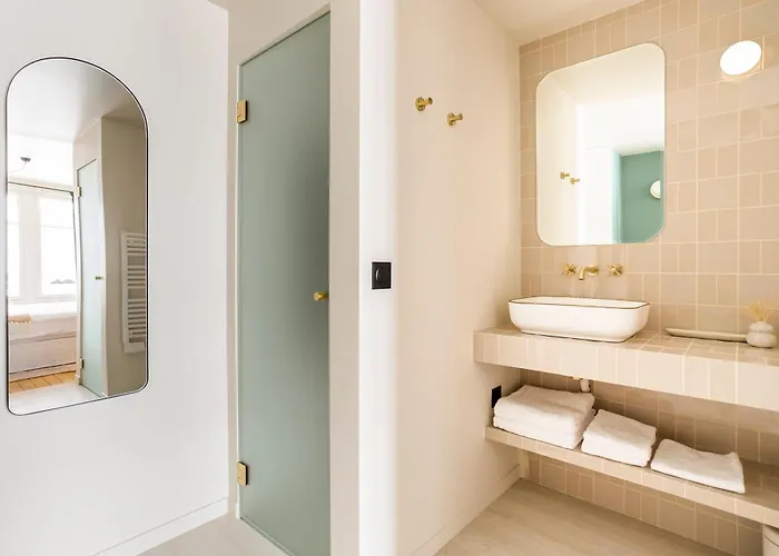 Habitat Parisien 2br-2ba Ac Madeleine -opera París